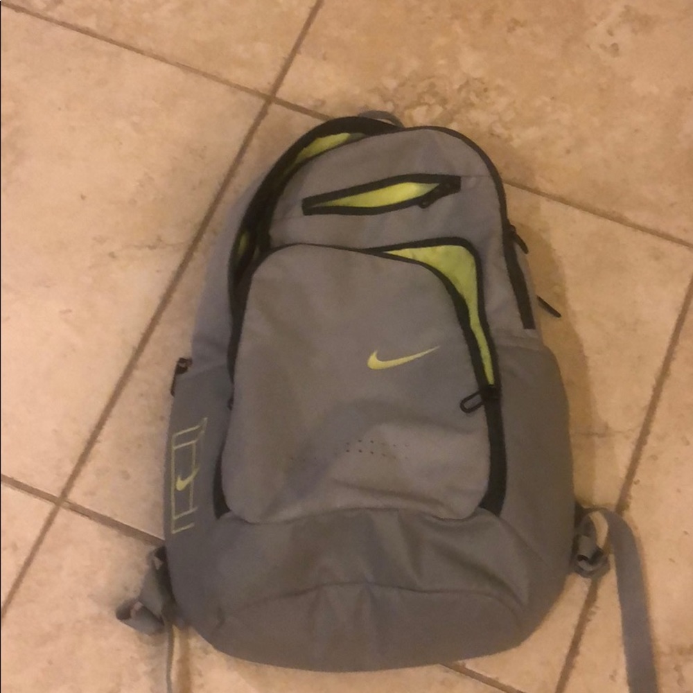 Nike tennis back pack